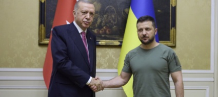 erdogan-da-zelensky-la-turchia-sta-con-kiev
