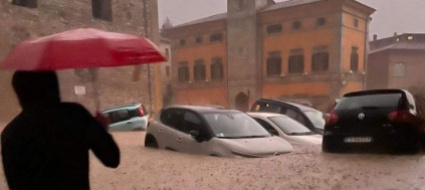 alluvione-nelle-marche-il-bilancio-sale-a-8-morti