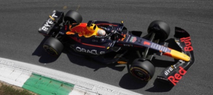 anche-la-domenica-di-monza-porta-bene-a-verstappen-tra-i-fischi