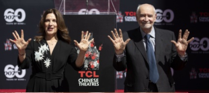 le-mani-di-bond-sull-hollywood-walk-of-fame