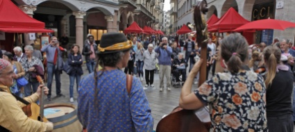 lugano-si-prepara-alla-festa-d-autunno