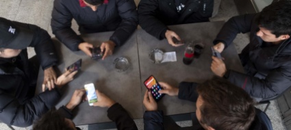 i-nostri-telefonini-in-pericolo-per-la-crisi-elettricita
