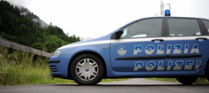 rapina-con-motosega-fermato-da-agenti-travestiti-da-bagnanti