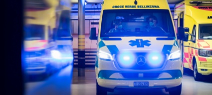 minacciava-di-suicidarsi-salvato-da-polizia-e-croce-verde