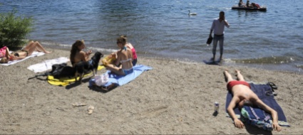 non-piangere-c-e-il-sole-anche-se-non-ci-sono-i-soldi