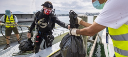 in-55-000-a-pulire-la-natura-per-il-clean-up-day