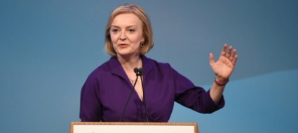 liz-truss-e-ufficialmente-la-nuova-premier-del-regno-unito