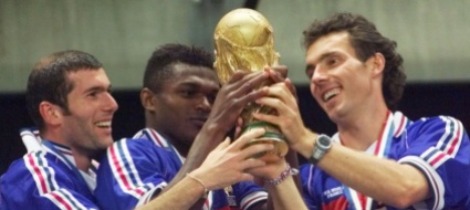 mondiali-98-jean-marie-le-pen-e-la-francia-multicolore