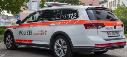 saltano-due-bancomat-ad-aesch-ladri-in-fuga-col-malloppo