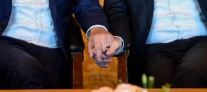 i-vescovi-tedeschi-continueranno-a-benedire-coppie-omosessuali