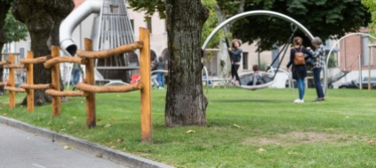 cima-piazza-piu-sicurezza-grazie-a-una-staccionata-piu-lunga