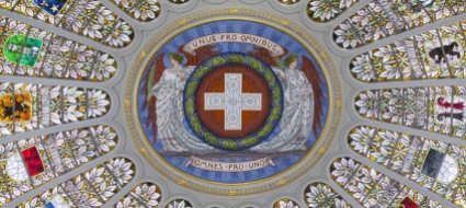 due-poltrone-per-quattro-la-lunga-giornata-di-berna