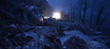 frana-in-calanca-valle-isolata-a-nord-del-bivio-per-castaneda