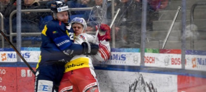 con-gli-uomini-contati-ma-con-il-cuore-l-ambri-vince