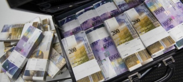 i-300-piu-ricchi-in-svizzera-posseggono-674-miliardi-di-franchi
