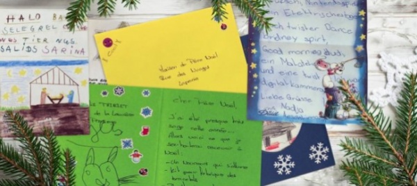 la-posta-aiuta-gesu-bambino-e-babbo-natale-a-rispondere-alle-letterine-loro-ricambiano-con-tre-storie