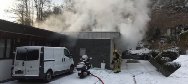 incendio-in-una-casa-di-vacanza-a-brione-sopra-minusio