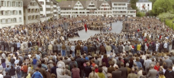 landsgemeinde-anche-nella-lingua-dei-segni