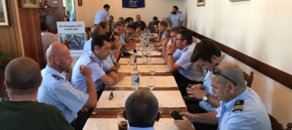 ancora-fermi-i-battelli-sul-verbano-sciopero-anti-dumping