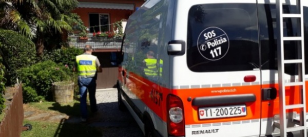 l-ottantenne-e-deceduta-nel-corridoio-di-casa-sua-in-fiamme