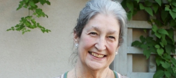 arte-al-femminile-in-lutto-morta-indiana-jane