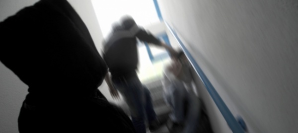 ragazzini-tra-i-13-e-i-16-anni-identificata-la-baby-gang-comasca