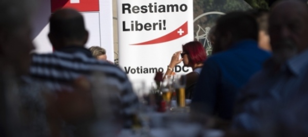 autodeterminazione-citta-svizzere-contro
