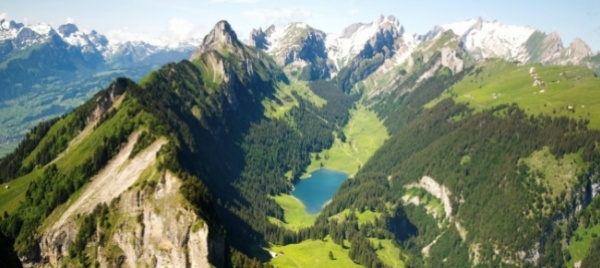 la-natura-selvaggia-in-svizzera-perde-territorio