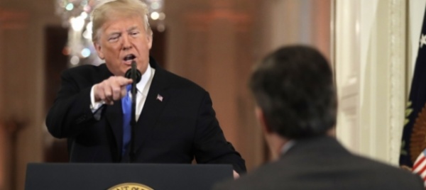caso-acosta-la-fox-contro-trump
