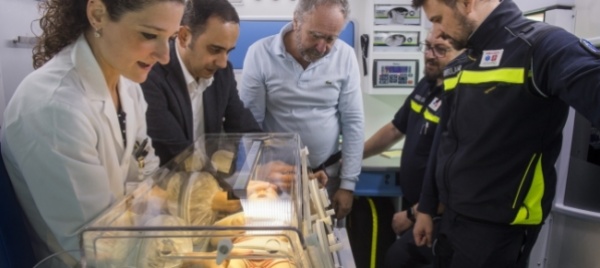 nuova-incubatrice-un-dono-per-tutti-i-bimbi