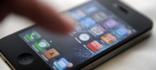 molestie-con-lo-smartphone-torna-la-campagna-sbullo