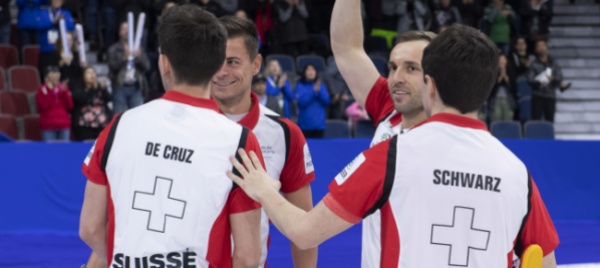 la-svizzera-si-tinge-di-bronzo
