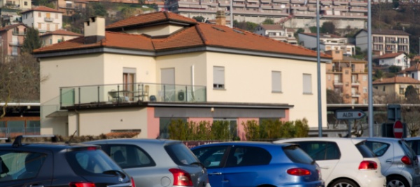 luci-rosse-a-chiasso-c-e-la-licenza