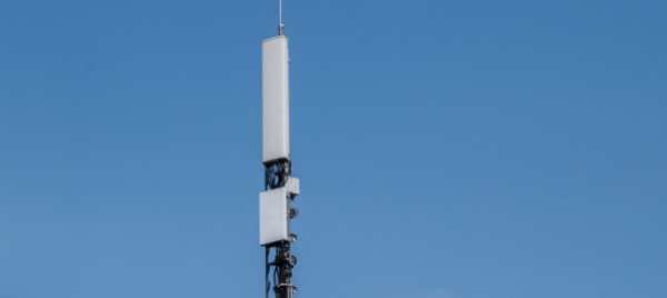 5g-per-ora-niente-onde-millimetriche-in-svizzera