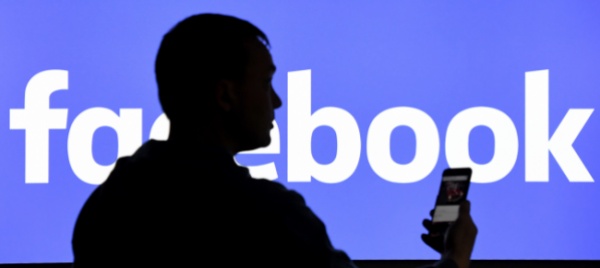 facebook-non-sara-piu-preinstallata-sui-futuri-smartphone-huawei