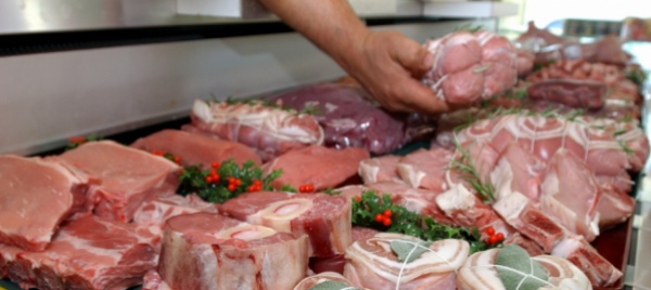 carne-in-svizzera-a-peso-d-oro-2-3-volte-piu-cara-che-in-ue