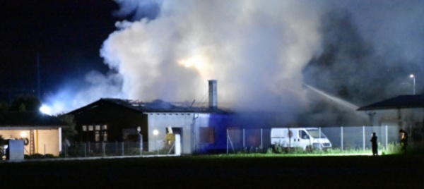 due-incendi-infiammano-la-notte-ticinese