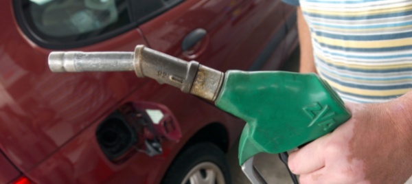 legge-sul-co2-il-prezzo-della-benzina-aumentera