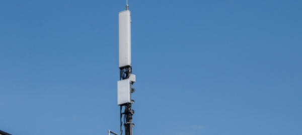 novazzano-in-26-cittadini-contro-l-antenna