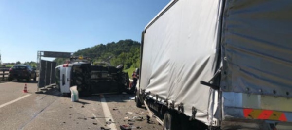 tamponamento-sull-autostrada-muoiono-due-donne