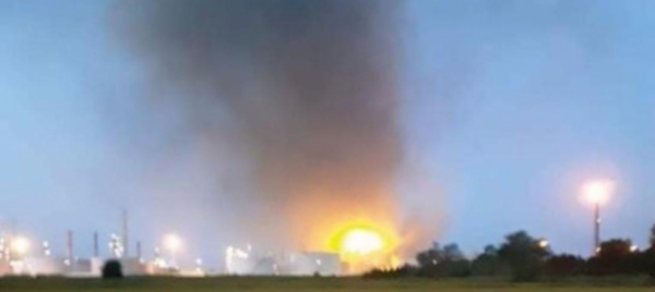 esplosione-in-una-raffineria-eni-a-100-km-dal-ticino
