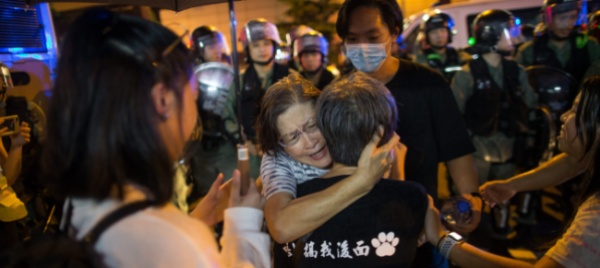hong-kong-la-legge-sulle-estradizioni-sara-ritirata