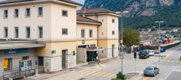 mendrisio-fa-marcia-indietro-sulla-stazione