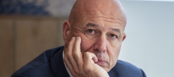 san-gottardo-transiti-stabili-ma-code-chilometriche-perche