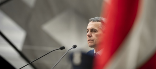 cambiare-dipartimento-non-e-nei-pensieri-di-ignazio-cassis