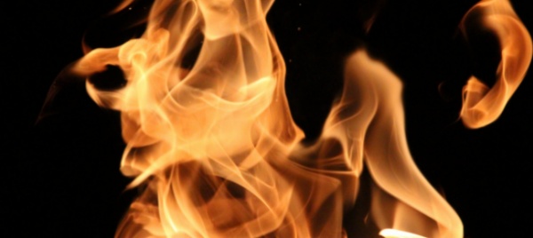 nella-notte-le-fiamme-invadono-una-falegnameria-turgoviese