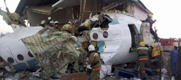 aereo-precipita-in-kazakistan-14-i-morti-nello-schianto