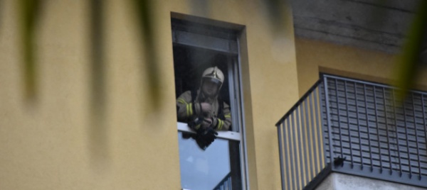 chiasso-fiamme-in-un-appartamento-di-via-rusca