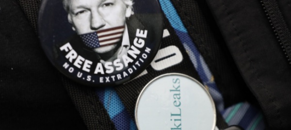 wikileaks-ginevra-vuole-accogliere-assange