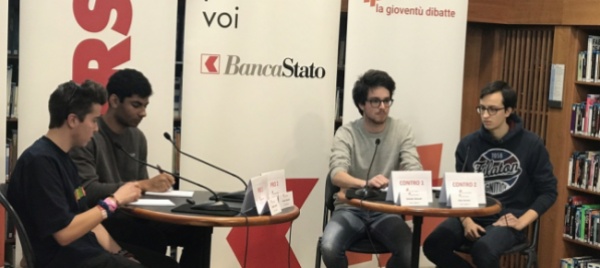 la-gioventu-dibatte-con-cognizione-e-rispetto-almeno-lei